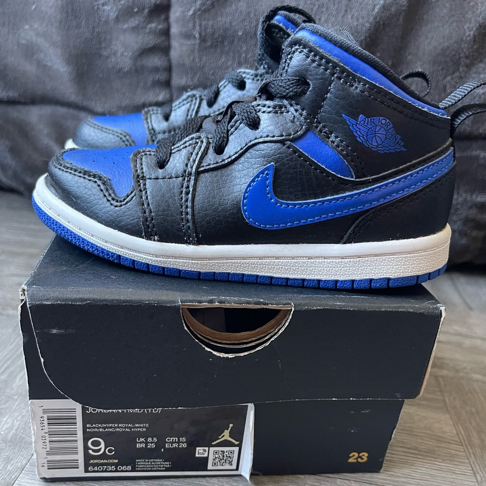 Jordan 1 Mid